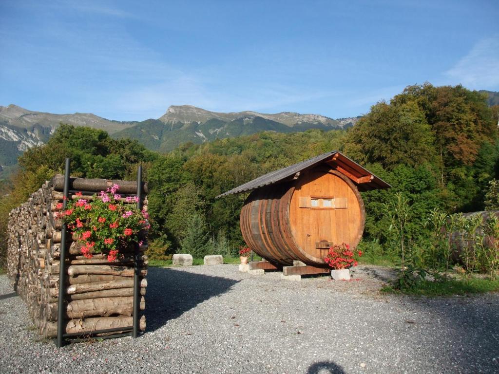 Domaine Du Grand Cellier - Insolite En Savoie Tournon-sur-Rhône Dış mekan fotoğraf